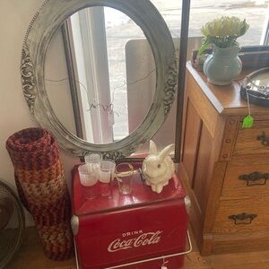 Antique Oval Victorian gilded picture frame